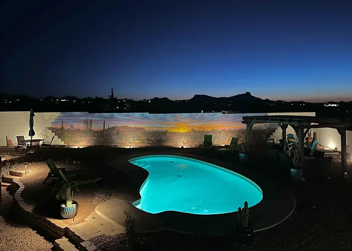 Panoramic Mountain Views Heated Pool 2 Kitchens Tucson