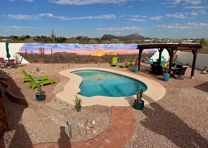 Holiday home Panoramic Mountain Views Heated Pool 2 Kitchens Tucson