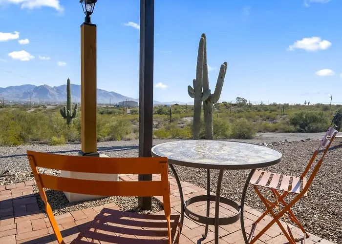 Panoramic Mountain Views Heated Pool 2 Kitchens * Tucson